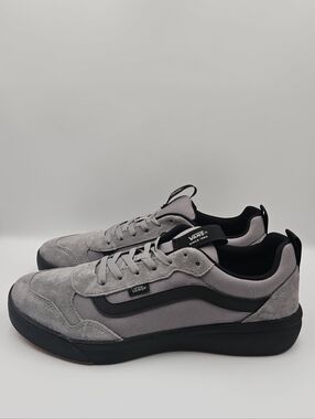 Vans Men's Gray Suede & Canvas Low-Top Sneakers